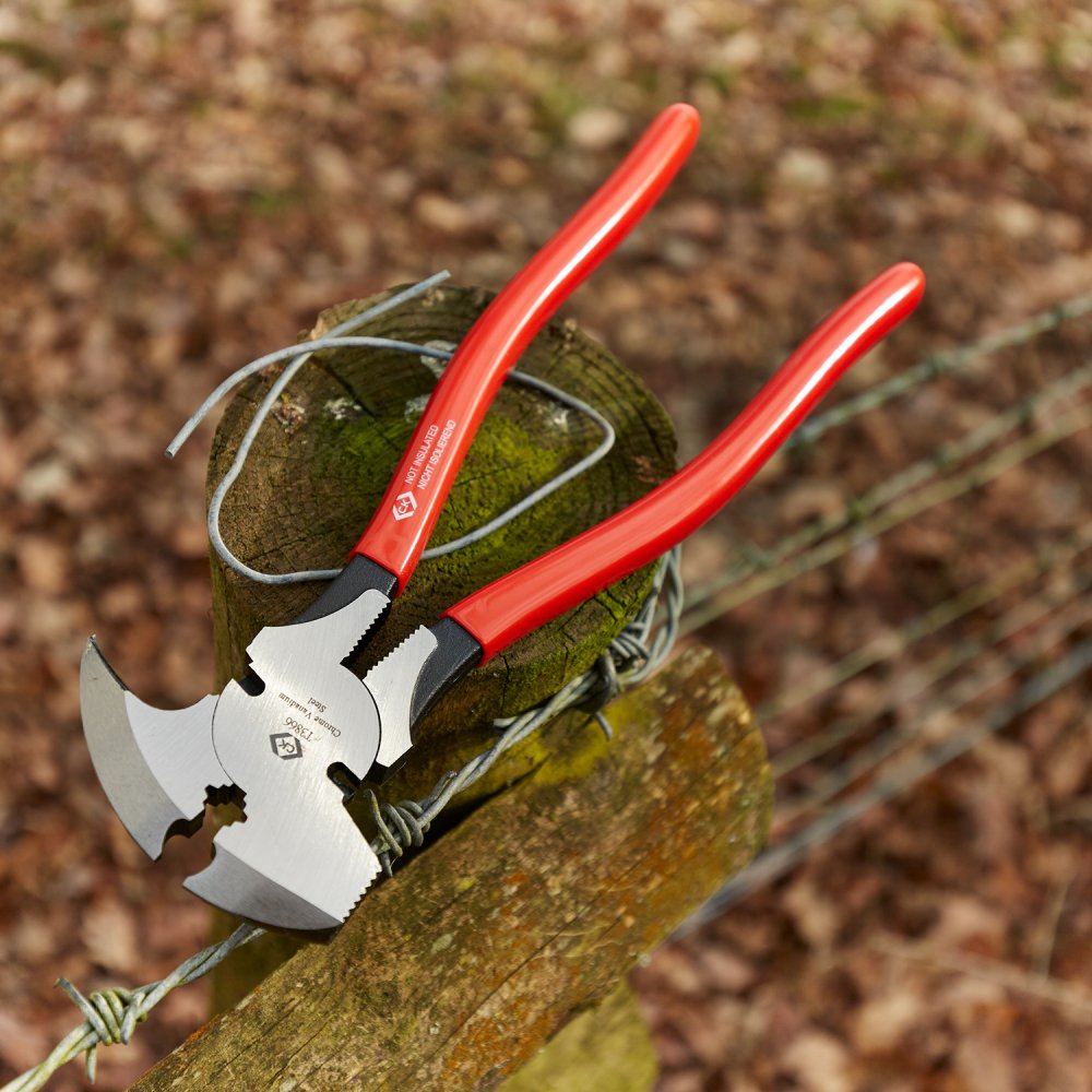 C.K T3866 Fencing pliers, red