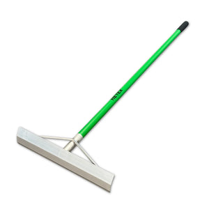 Metex welded aluminium concrete placer spazzle with 1530mm handle