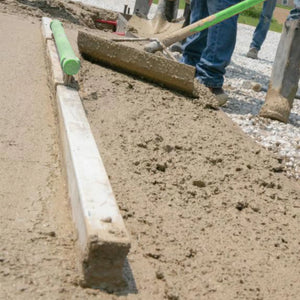 Metex 2000mm aluminium tamper beam screed bar with bubble level – view 5