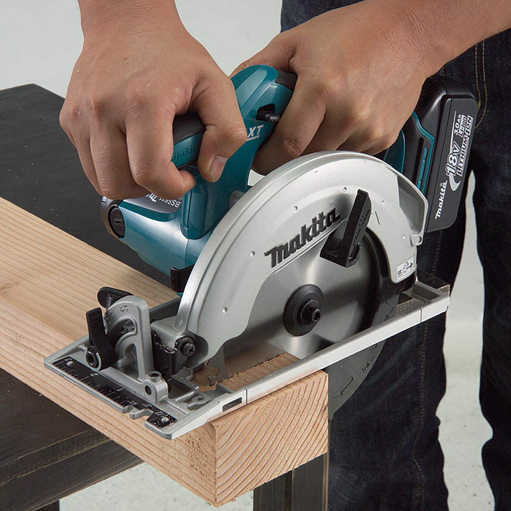 Makita DSS611Z cordless circular saw 165mm 18V LXT, 3 700 min