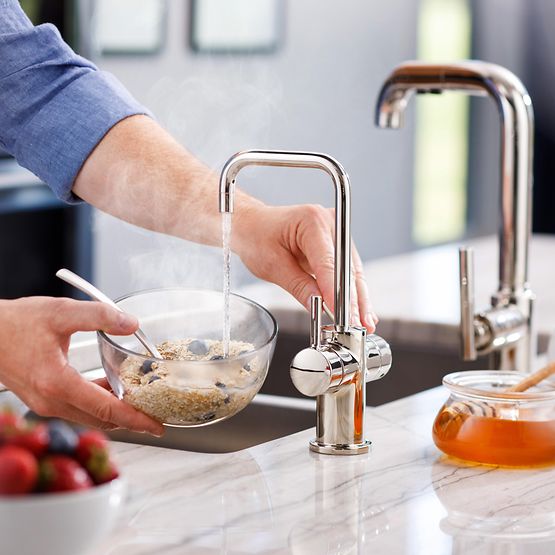 Insinkerator modern 3020 U-shape instant hot and cold water dispenser