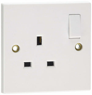 Pifco_13_Amp_1_Gang_Switched_Wall_White_Single_Socket