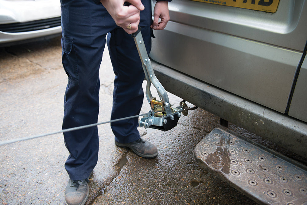 silverline_361253_heavy_duty_hand_cable_puller_2000kg_3m_cable